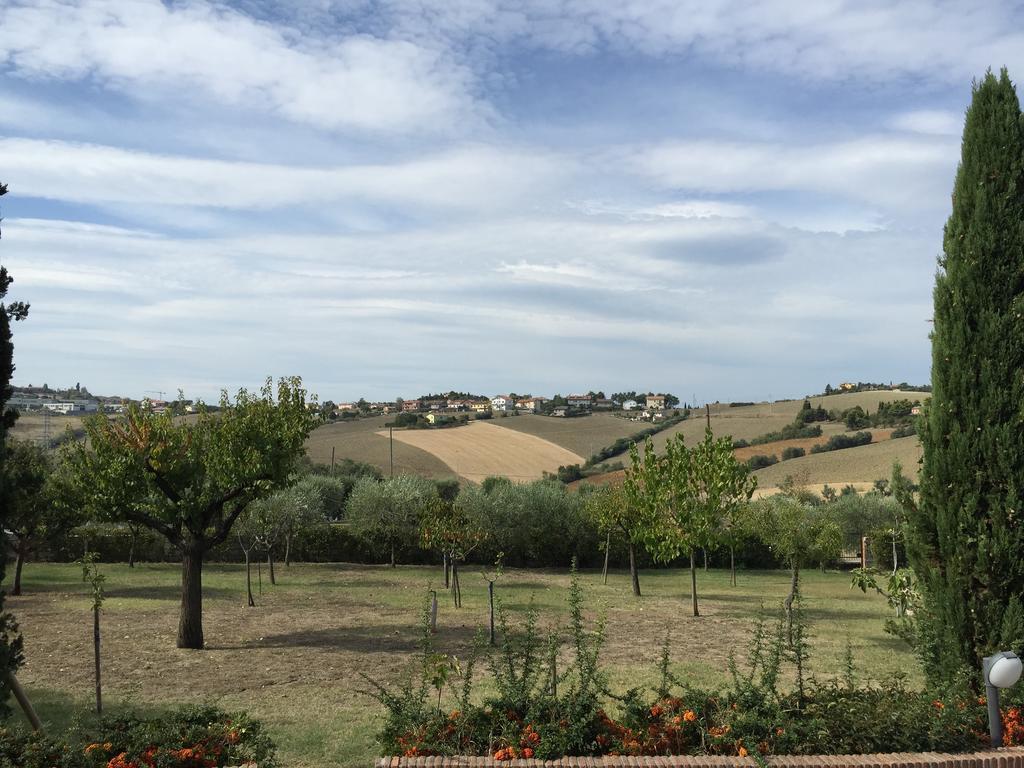 Villa Dolcevita San Costanzo Zewnętrze zdjęcie