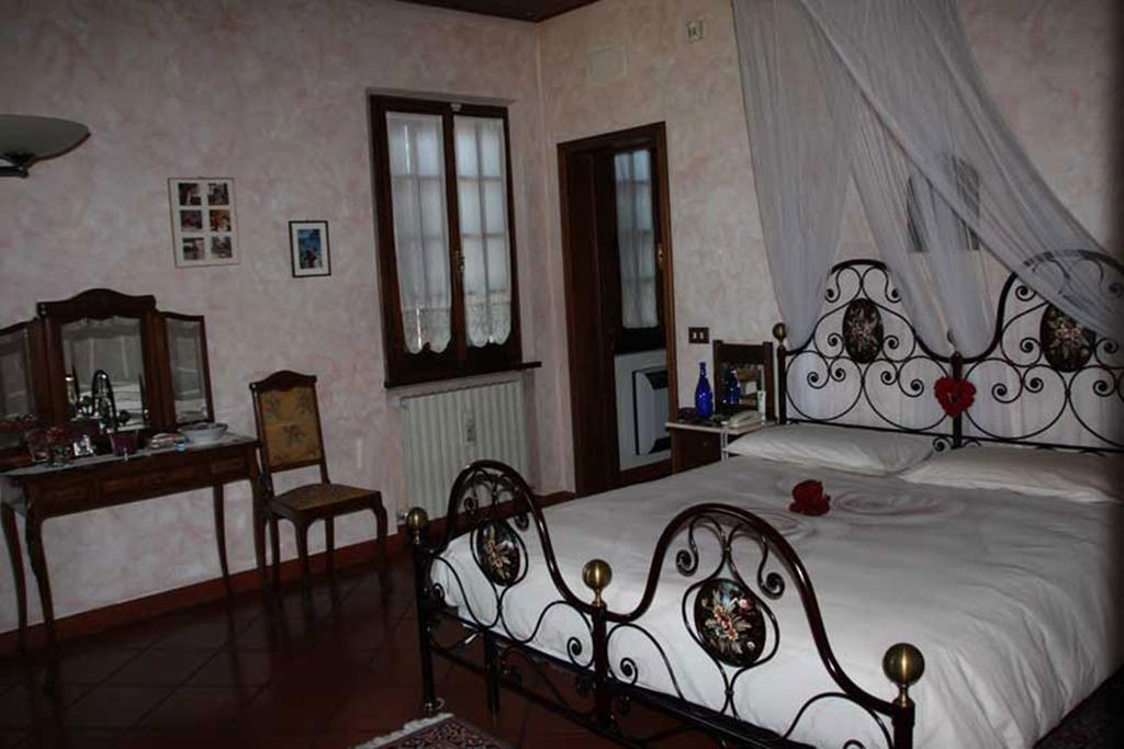Villa Dolcevita San Costanzo Pokój zdjęcie