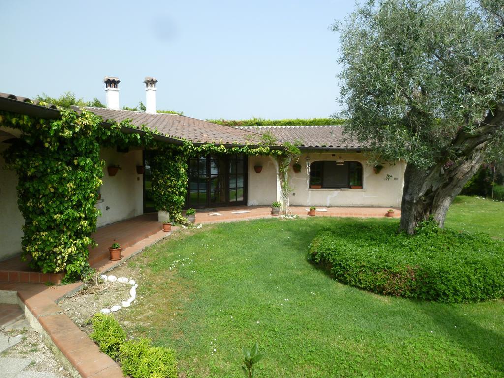 Villa Dolcevita San Costanzo Pokój zdjęcie